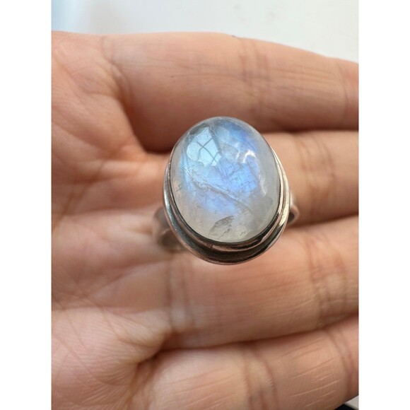 925 Sterling silver oval moonstone ring size 6.25 - Picture 4 of 7